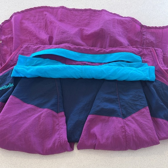 Vintage Women’s Reebok Windbreaker Size Small - Picture 14 of 15